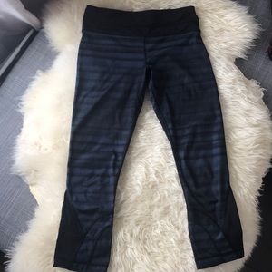 Lululemon cropped leggings